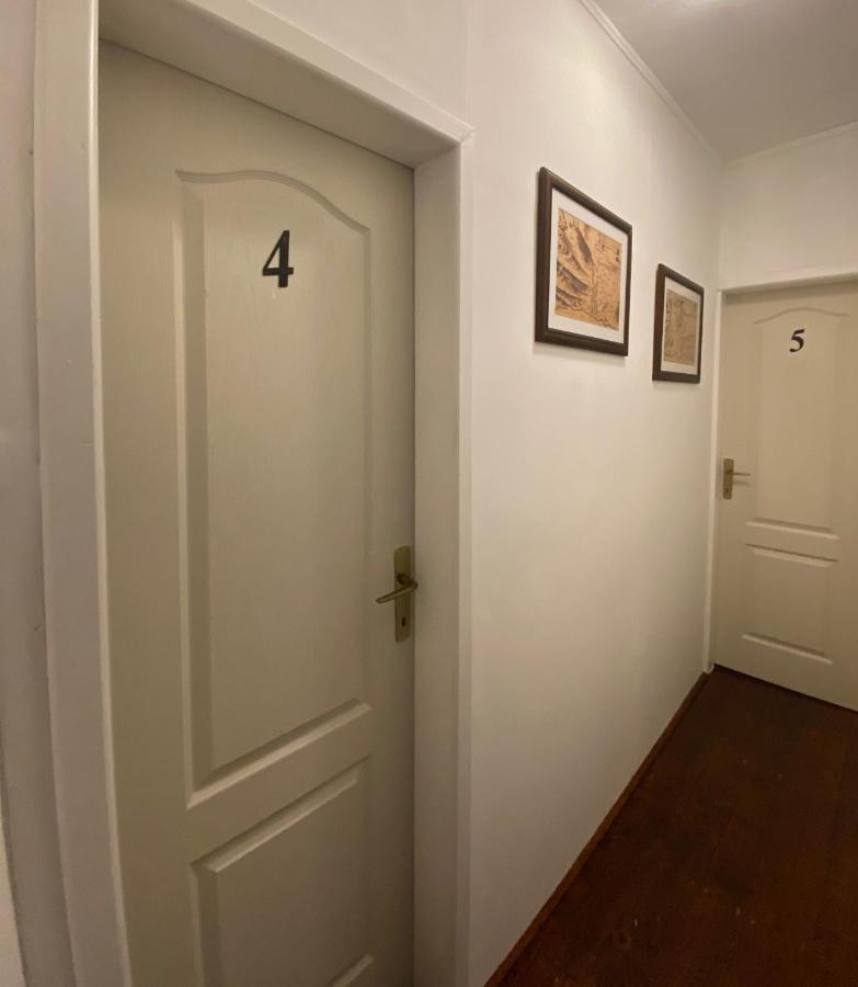 Viktor Rooms โกตอร์ ภายนอก รูปภาพ